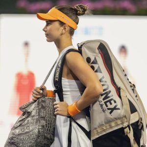 Іва Йович із розгромної перемоги починає виступи в Маямі