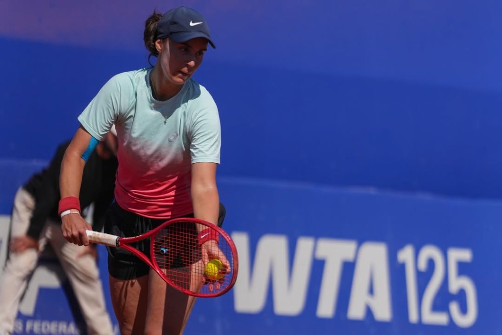 Ангеліна Калініна з непростої перемоги починає виступи в Дубровніку