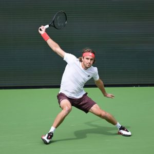 Стефанос Ціціпас розгромно програє в Маямі