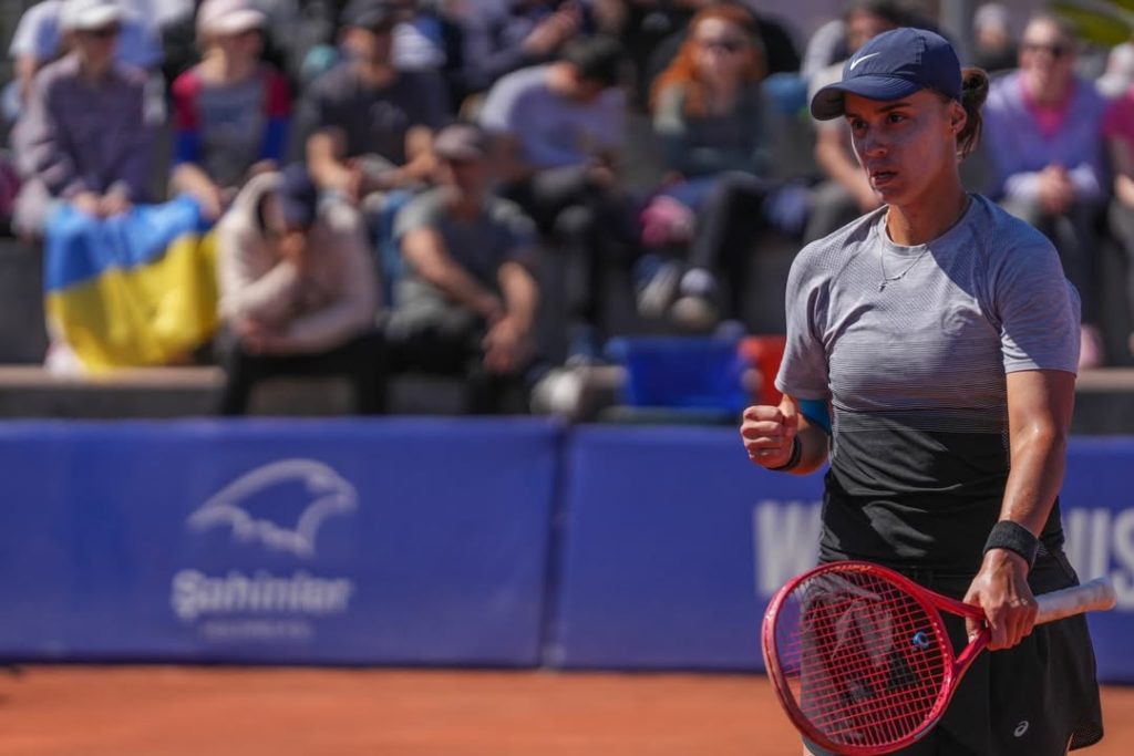 Ангеліна Калініна виграє 12-й матч поспіль