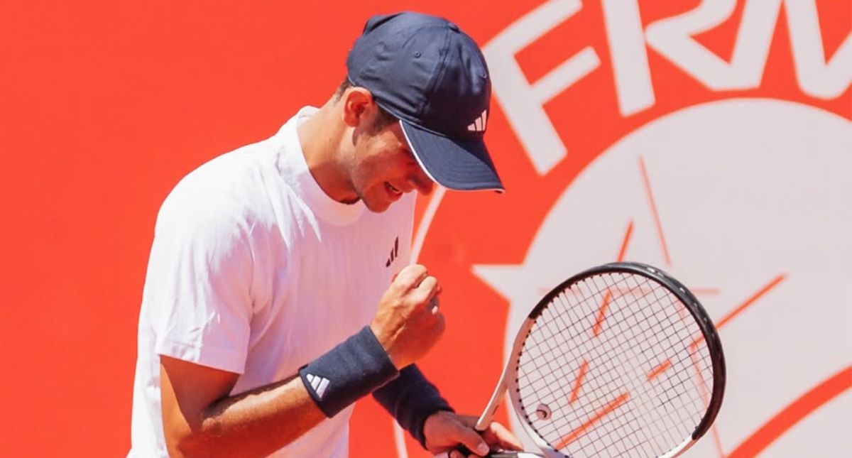 Рафаель Ходар виходить в півфінал турніру в Марракеші