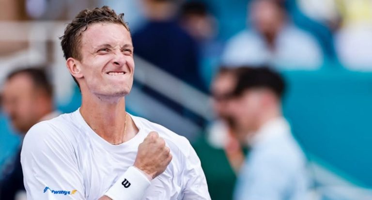 Їржі Легечка починає виступи в Монте-Карло із непростої перемоги над кваліфаєром