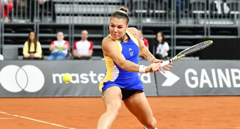 Олександра Олійникова