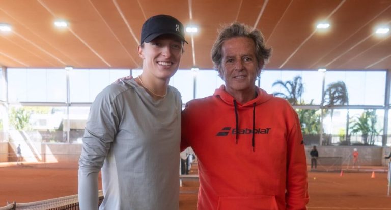 Іга Свьонтек оголосила ім`я нового тренера